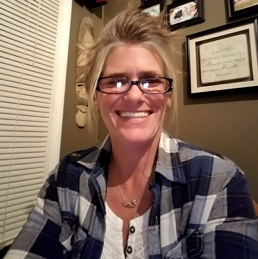 Meet your Posher, Rebecca